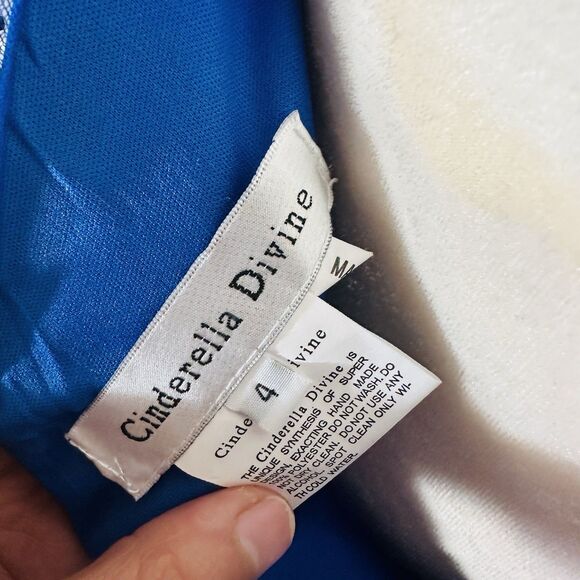 Cinderella Divine Stunning Blue Gown Sequin Mermaid  Dress SZ 4 Sweetheart $375 - Picture 12 of 12